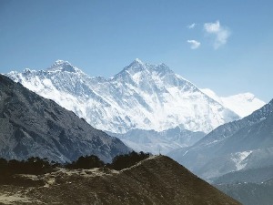 Глечер са Хималаја се обрушио на брану у Индији, страхује се да је погинуло више од 100 људи