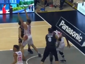Тео се забавља у Италији, нови маестрални потез српског плеја