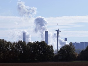 Ваздух загађен фосилним горивом односи  један од пет живота