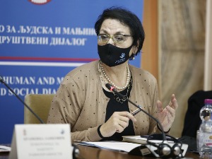 "Закон о истополним заједницама не значи брак и усвајање децe"