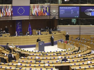 Европски парламент тражи увођење минималне зараде у ЕУ