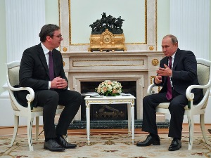 Путин честитао Дан државности Србије