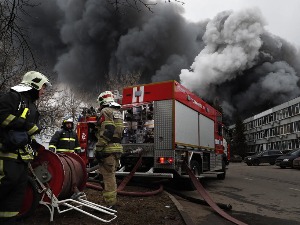 Експлозија збрисала тржни центар у Русији