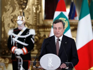 Марио Драги званично постао премијер Италије