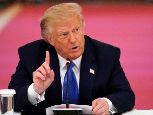 Трамп: Суђење је лов на вештице, наш покрет је тек почео