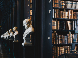 Жељкo Радинковић: Херменеутика. Историја. Основе и класици теорије разумевања