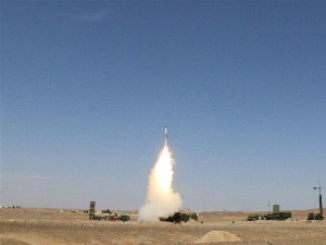 Иран тестираo нову паметну ракету домета 300 километара