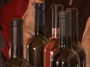 Бројни обичаји винара на Светог Трифуна, песма уз преливање лозе најбољим вином