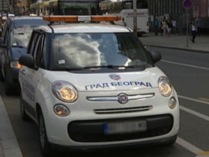 Разбијена још једна корона журка у Београду, у локалу код Старог сајмишта затечено 500 људи