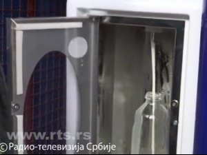 Ако може банкомат, зашто не и млекомат?