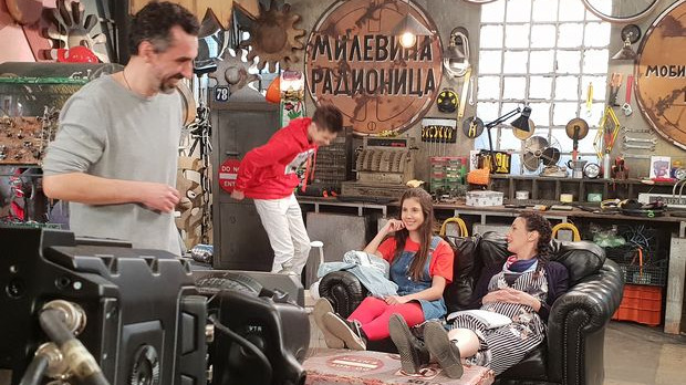Суперхероји медијске писмености: Радио таласи