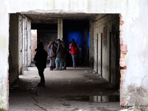 Полиција пронашла 17 миграната код Смедерева, спроведени у прихватни центар у Пироту