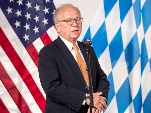 Ишингер: У европском интересу је да нам САД чувају леђа