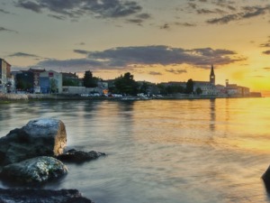 Зашто Поречанка у дућану нуди све осим бакалара