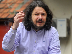 Књижевни дијалог: Мухарем Баздуљ