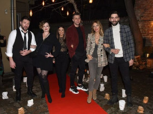 На вечери код... Ивана Михаиловића