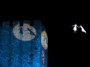 ТВ театар: Као Икар, висећи снови на Балкану