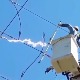 Пале се светла зуји електрика