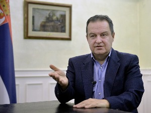 Дачић: Ако неко планира да донесе "нон-пејпер" у Србију, нека не губи време