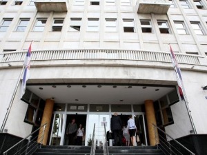 Поновљено суђење за убиство Ћурувије одложено за среду
