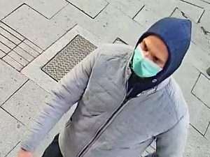 Полиција трага за мушкарцем који се сумњичи за разбојништво, да ли га препознајете