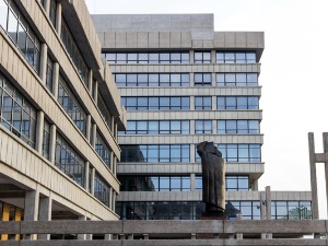 Виши суд: Вучићевић и Информер повредили част и углед новинарке Оливере Ковачевић