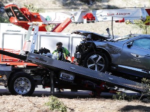 Судар шлепера и џипа препуног људи у Калифорнији, 15 мртвих