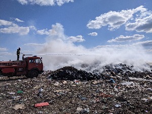 На рубу Ковина пулсира темпирана еколошка бомба, депонија гори данима