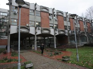 Одређен притвор турским држављанима с лажним пи-си-ар тестовима