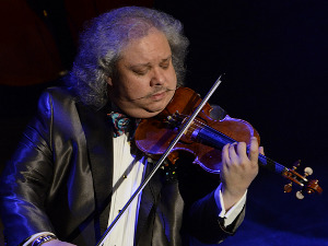 Роби Лакатош и Gyass Band , 1. део 