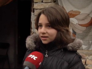 Мала Кристина и њена мајка живе тешко као подстанари, суграђани траже решење и помоћ