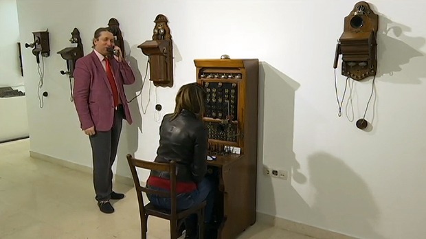 Ko, kako i odakle je obavio prvi telefonski razgovor u Srbiji | Društvo ...