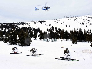 Здружена антитерористичка вежба полиције и ГСС изведена на Копаонику