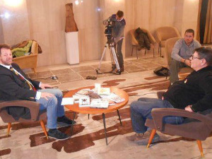 Књижевни дијалог: Светислав Басара