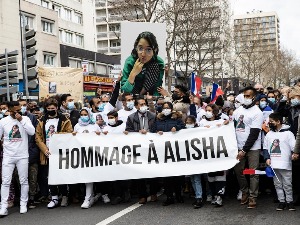 Француска у шоку због убистава међу младима – марш због девојчице која је пронађена мртва у Сени