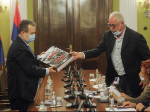 Дачић и представници логораша: Српско страдалништво сачувати пред ревизијом историје