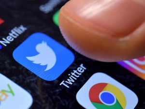 Русија упозорила Твитер: Имате месец дана да уклоните спорне садржаје, иначе вас гасимо