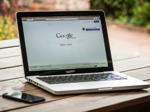 Фриленсери траже хитне преговоре с Владом, позивају се на Вучићеву изјаву