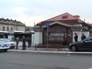 Мушкарац избоден на Зеленом венцу, превезен у Ургентни центар