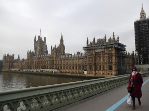 Светло на крају тунела