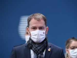 Словачки премијер подноси оставку, вакцина "спутњик" тачка раздора у коалицији