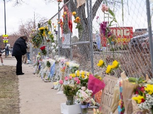 Међу страдалима у пуцњави у Колораду и младић српског порекла