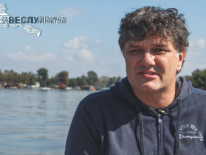 На веслу прича Душан Недељковић: Све реке теку у десно