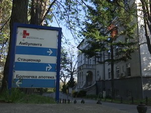 Повећан број деце оболеле од ковида, избегавати ваннаставне активности