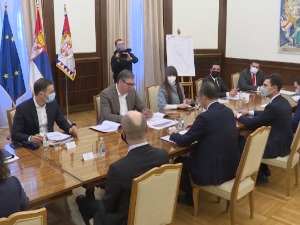 Вучић са Фабрицијем и шефом ЕИБ за Западни Балкан о инфраструктурним пројектима