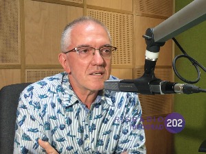 Широм затворених очију: Дејан Цукић – Оде понедељак!