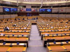 Представници власти и опозиције различито о извештају ЕП о Србији