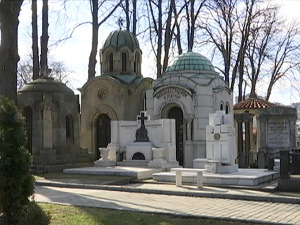 Ко се сахрањује у Алеји заслужних грађана, а ко у Алеји великана