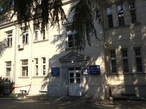 У КБЦ "Др Драгиша Мишовић"  265 пацијената, на респиратору и двадесетдеветогодишња трудница