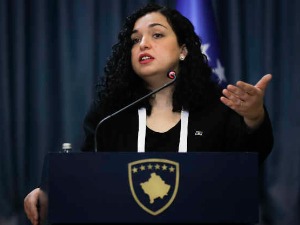 Пат позиција око избора Вјосе Османи за председницу